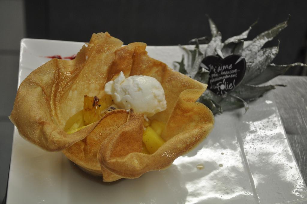 Le Relais De La Vallee Hyevre-Paroisse ภายนอก รูปภาพ